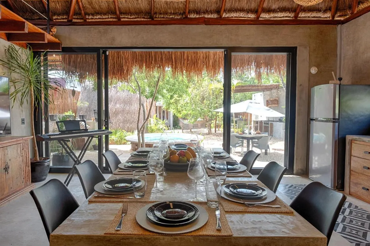 Aldea Pukna Villa Akumal